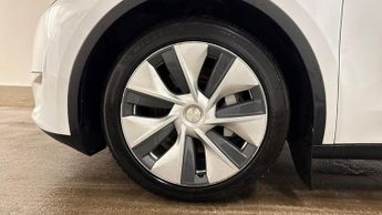 TESLA MODEL Y (Dual Motor) Long Range SUV 5dr Electric Auto 4WDE (384 bhp) Exp