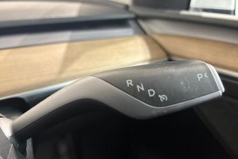 TESLA MODEL Y (Dual Motor) Long Range SUV 5dr Electric Auto 4WDE (384 bhp) Hea