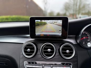 MERCEDES-BENZ GLC 2.1 GLC220d AMG Line (Premium) SUV 5dr Diesel G-Tronic 4MATIC Eu