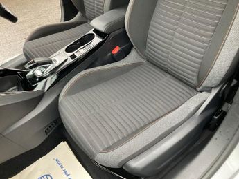 PEUGEOT E-208 50kWh Active Hatchback, Electric Automatic, 5,200 miles, Euro 6 