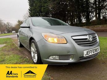 Vauxhall Insignia 2.0 CDTi ecoFLEX SRi Nav Hatchback 5dr Diesel Manual Euro 5 (160