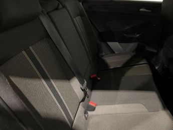 VOLKSWAGEN T-ROC 1.5 TSI EVO Black Edition SUV 5dr Petrol DSG Euro 6 (s/s) (150 p