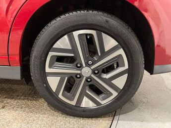 HYUNDAI KONA 64kWh Ultimate SUV 5dr Electric Auto (10.5kW Charger) (204 ps)