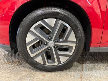 HYUNDAI KONA 64kWh Ultimate SUV 5dr Electric Auto (10.5kW Charger) (204 ps)
