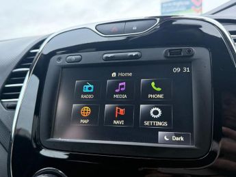 RENAULT CAPTUR 1.5 dCi Dynamique S MediaNav SUV 5dr Diesel EDC Euro 5 (90 ps)