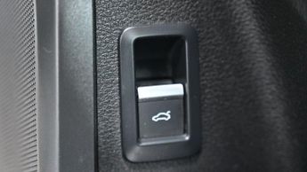 AUDI Q5 2.0 TDI 40 Sport SUV 5dr Diesel S Tronic quattro Euro 6 (s/s) (1