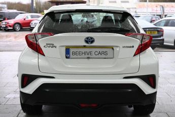 TOYOTA C-HR 1.8 VVT-h Icon SUV 5dr Petrol Hybrid CVT Euro 6 (s/s) (122 ps)
