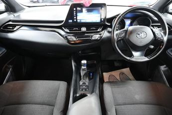 TOYOTA C-HR 1.8 VVT-h Icon SUV 5dr Petrol Hybrid CVT Euro 6 (s/s) (122 ps)