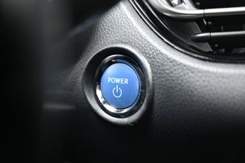 TOYOTA C-HR 1.8 VVT-h Icon SUV 5dr Petrol Hybrid CVT Euro 6 (s/s) (122 ps)