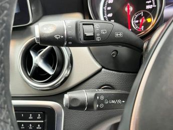 MERCEDES-BENZ GLA-CLASS 1.6 GLA180 GPF Urban Edition SUV 5dr Petrol 7G-DCT Euro 6 (s/s) 