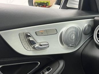 MERCEDES-BENZ C-CLASS 2.1 C220d AMG Line (Premium Plus) Coupe 2dr Diesel G-Tronic+ Eur