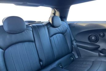 MINI Electric Hatch Cooper SE 32.6kWh Shadow Edition Hatchback 3dr Electric Auto (18