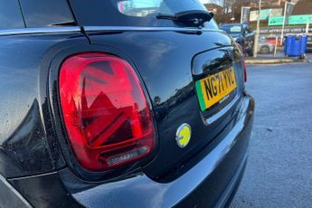 MINI Electric Hatch Cooper SE 32.6kWh Shadow Edition Hatchback 3dr Electric Auto (18