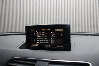 AUDI Q3 2.0 TDI S line Plus SUV 5dr Diesel S Tronic quattro Euro 6 (s/s)