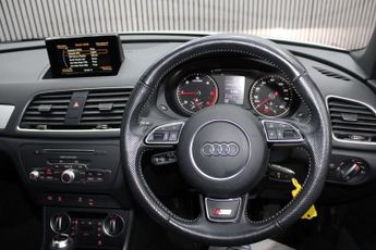 AUDI Q3 2.0 TDI S line Plus SUV 5dr Diesel S Tronic quattro Euro 6 (s/s)