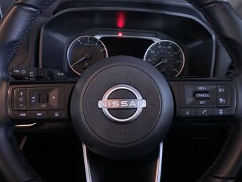 NISSAN QASHQAI 1.5 h e-POWER Acenta Premium SUV 5dr Petrol Hybrid Auto Euro 6 (