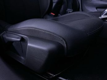 VAUXHALL Corsa Electric 50kWh Elite Nav Premium Hatchback 5dr Electric Auto (7.4Kw Charg