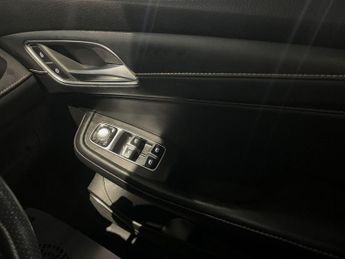 MG MG HS 1.5 T-GDI 16.6kWh Excite SUV 5dr Petrol Plug-in Hybrid Auto Euro