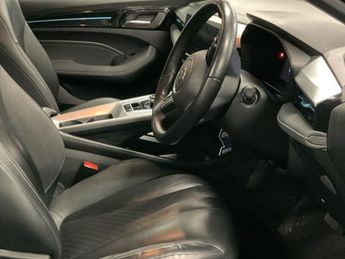 MG MG5 61.1kWh Trophy Long Range Estate 5dr Electric Auto (156 ps)