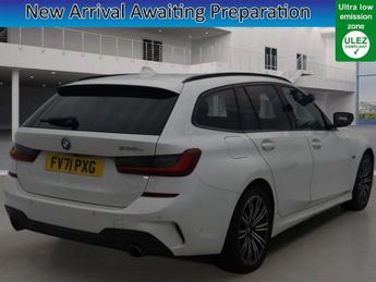 BMW 330 2.0 330e 12kWh M Sport Touring 5dr Petrol Plug-in Hybrid Auto Eu