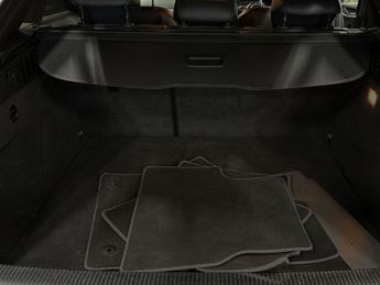 AUDI Q3 1.4 TFSI CoD S line SUV 5dr Petrol S Tronic Euro 6 (s/s) (150 ps