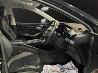 MG MG5 61.1kWh Trophy Long Range Estate 5dr Electric Auto (156 ps)