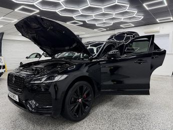 JAGUAR F-PACE 2.0 D200 MHEV R-Dynamic HSE SUV 5dr Diesel Auto AWD Euro 6 (s/s)
