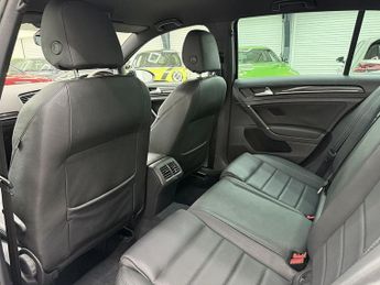 VOLKSWAGEN GOLF 2.0 TDI BlueMotion Tech GTD Hatchback 5dr Diesel DSG Euro 6 (s/s
