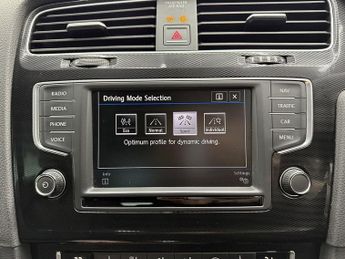 VOLKSWAGEN GOLF 2.0 TDI BlueMotion Tech GTD Hatchback 5dr Diesel DSG Euro 6 (s/s