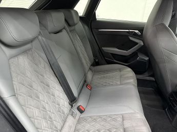 AUDI A3 1.5 TFSI 35 Edition 1 Sportback 5dr Petrol S Tronic Euro 6 (s/s)