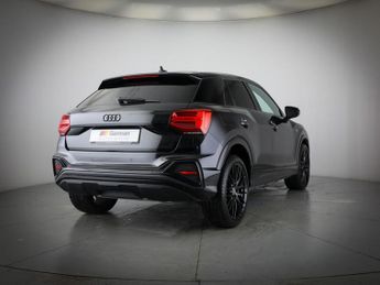 AUDI Q2 1.5 TFSI CoD 35 Black Edition SUV 5dr Petrol S Tronic Euro 6 (s/