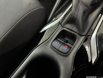 TOYOTA COROLLA 1.8 VVT-h Icon Hatchback 5dr Petrol Hybrid CVT Euro 6 (s/s) (122