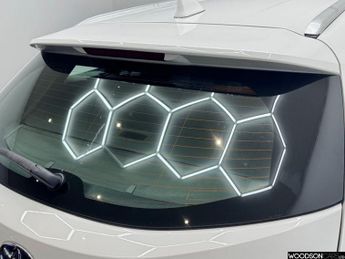 TOYOTA COROLLA 1.8 VVT-h GPF Icon Touring Sports 5dr Petrol Hybrid CVT Euro 6 (