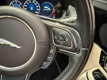 JAGUAR XJ 3.0 V6 R-Sport Saloon 4dr Diesel Auto Euro 6 (s/s) (340 ps)