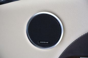 LAND ROVER RANGE ROVER SPORT 3.0 D300 MHEV HSE SUV 5dr Diesel Auto 4WD Euro 6 (s/s) (300 ps)