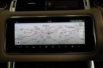 LAND ROVER RANGE ROVER SPORT 3.0 D300 MHEV HSE SUV 5dr Diesel Auto 4WD Euro 6 (s/s) (300 ps)