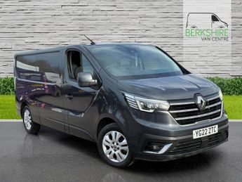 Renault Trafic 2.0 dCi Blue LL30 Sport Panel Van 5dr Diesel Manual L2 H1 Euro 6