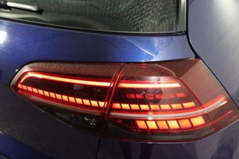 VOLKSWAGEN GOLF 2.0 TSI GPF GTI Performance Hatchback 5dr Petrol DSG Euro 6 (s/s