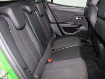 VAUXHALL MOKKA ELECTRIC 50kWh Elite Nav Premium SUV 5dr Electric Auto (136 ps)