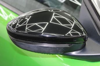 VAUXHALL MOKKA ELECTRIC 50kWh Elite Nav Premium SUV 5dr Electric Auto (136 ps)