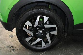 VAUXHALL MOKKA ELECTRIC 50kWh Elite Nav Premium SUV 5dr Electric Auto (136 ps)