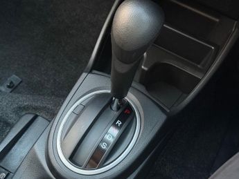 HONDA JAZZ 1.4 i-VTEC EX Hatchback 5dr Petrol CVT Euro 5 (99 ps)