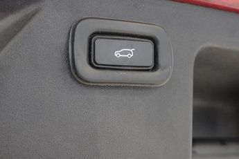 LAND ROVER DISCOVERY SPORT 2.0 D180 MHEV SE SUV 5dr Diesel Auto 4WD Euro 6 (s/s) (180 ps)