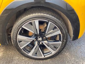 PEUGEOT 208 1.5 BlueHDi GT Hatchback 5dr Diesel Manual Euro 6 (s/s) (100 ps)