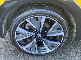 PEUGEOT 208 1.5 BlueHDi GT Hatchback 5dr Diesel Manual Euro 6 (s/s) (100 ps)