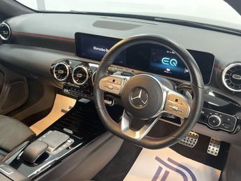 MERCEDES-BENZ A-CLASS 1.3 A250e 15.6kWh AMG Line (Executive) Hatchback 5dr Petrol Plug
