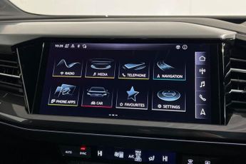 AUDI Q4 E-TRON 35 S line SUV 5dr Electric Auto 55kWh (170 ps) Rear Parking Sens
