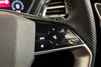 AUDI Q4 E-TRON 35 S line SUV 5dr Electric Auto 55kWh (170 ps) Rear Parking Sens
