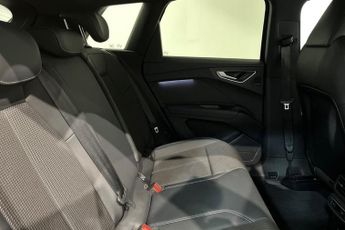AUDI Q4 E-TRON 35 S line SUV 5dr Electric Auto 55kWh (170 ps) Rear Parking Sens