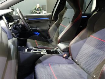 VOLKSWAGEN GOLF 2.0 TSI GTI Clubsport Hatchback 5dr Petrol DSG Euro 6 (s/s) (300